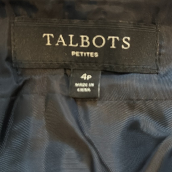 ✨ Houndstooth A-Line Skirt – Classic + Trendy - Picture 7 of 8